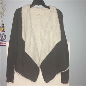 Hollister cardigan